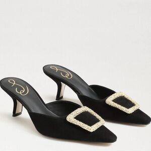 Sam Edelman 8.5 Elegant Black Heels with Gold Buckle